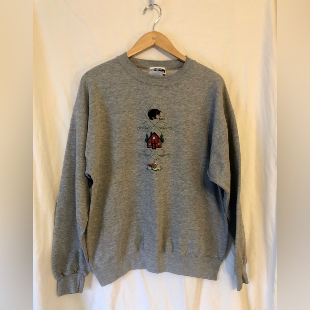 Gray Women’s 90’s, Embroidered Crewneck Sweatshirt, Size L